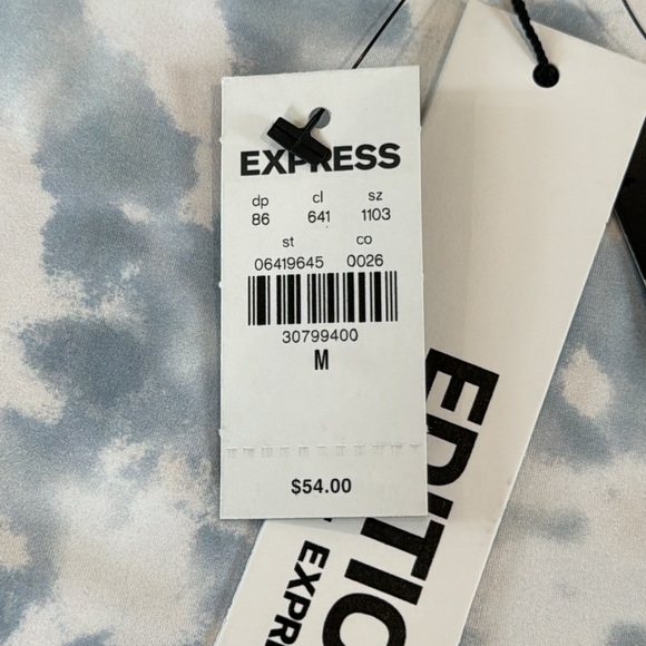 Express Body Contour Abstract Print Bodysuit - Picture 7 of 9